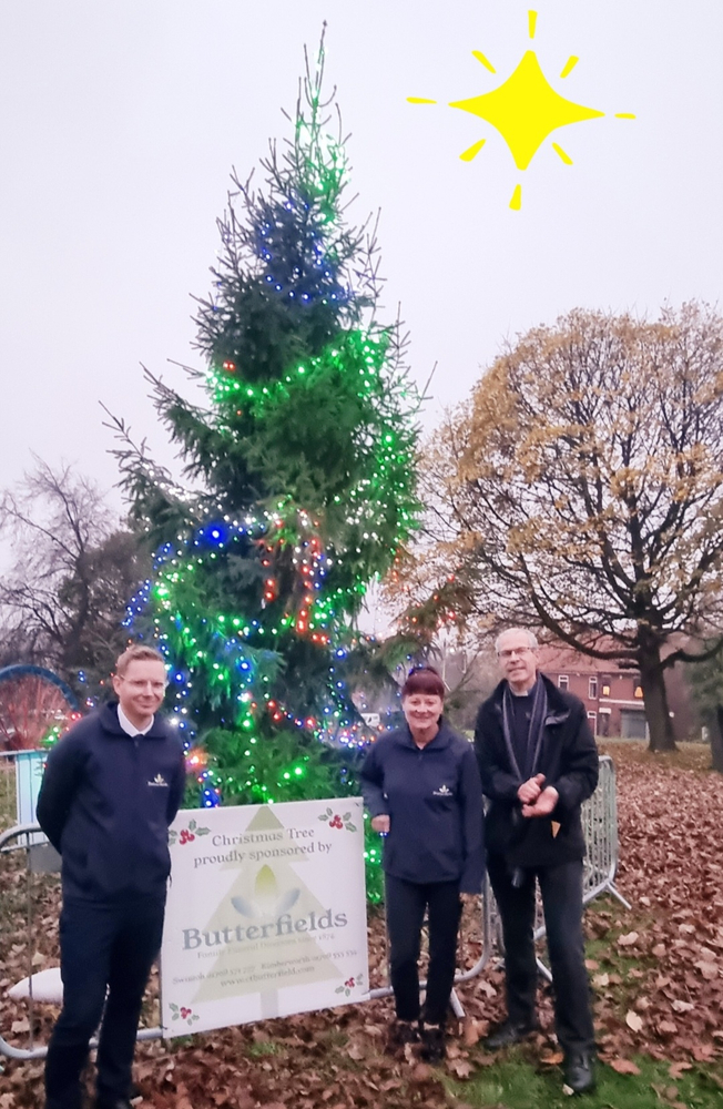 St Thomas Church, Kilnhurst Christmas Tree