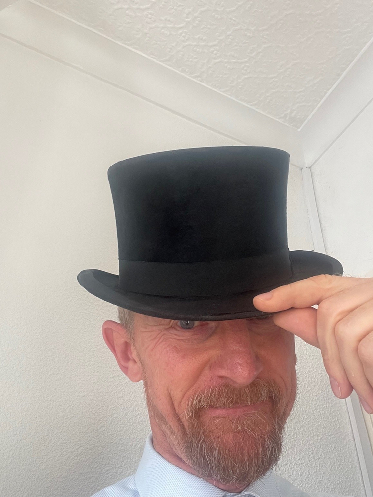 The Hat is Back!